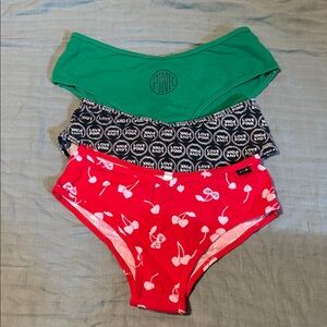 PINK Victoria's Secret Cheekster Panties Set